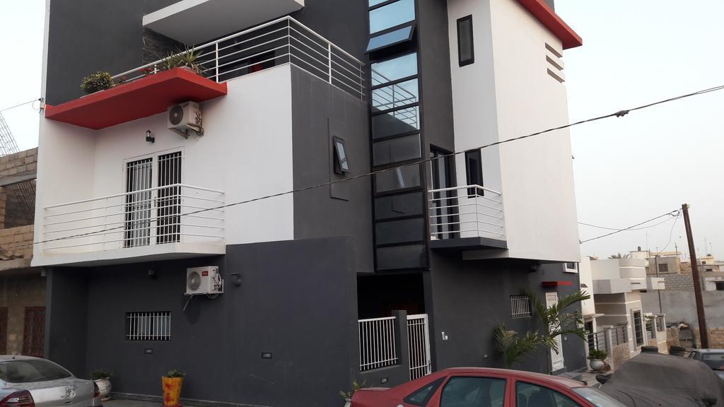 Residence Cheikh Fall Ντακάρ Εξωτερικό φωτογραφία